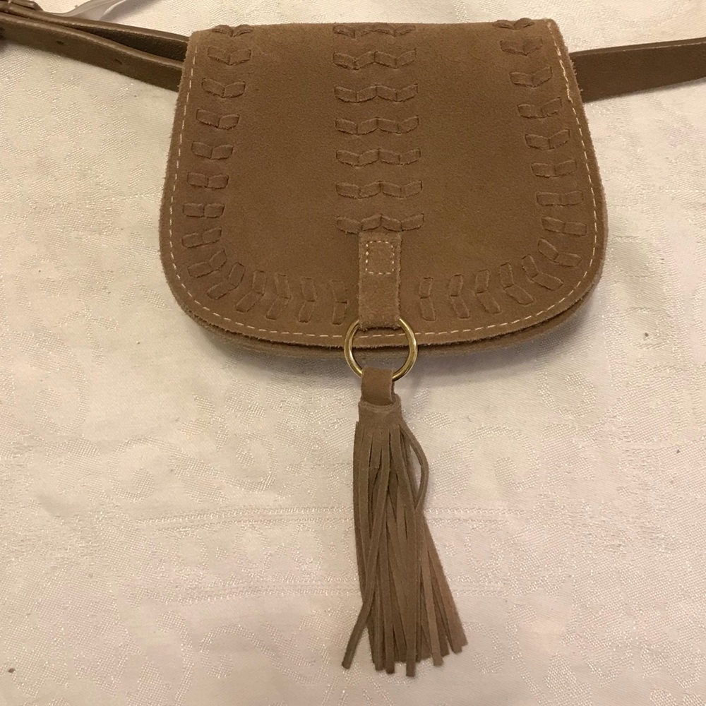 BNWT genuine leather belts bag size 6”/5”/2”